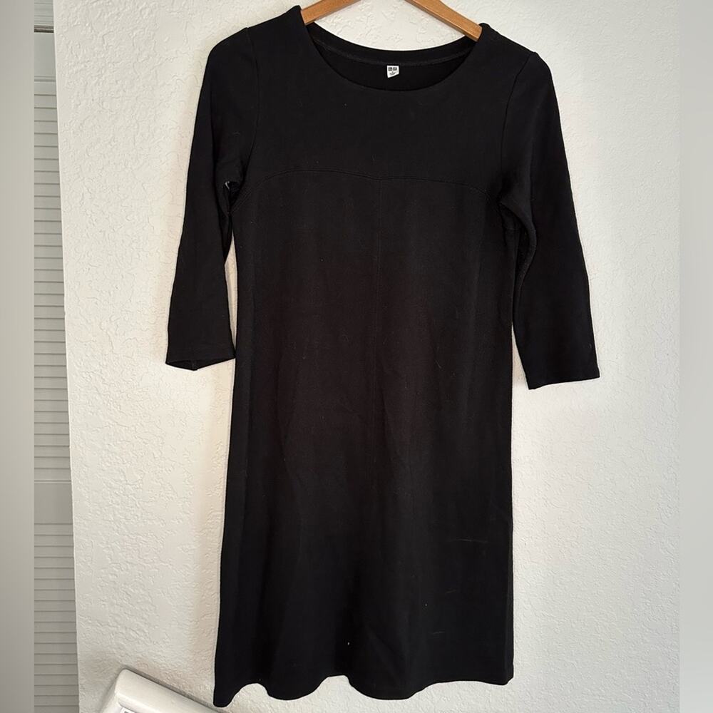 Uniqlo Black Rayon Stretchy Pullon Dress Minimalist Basic 3/4 Sleeve Capsule